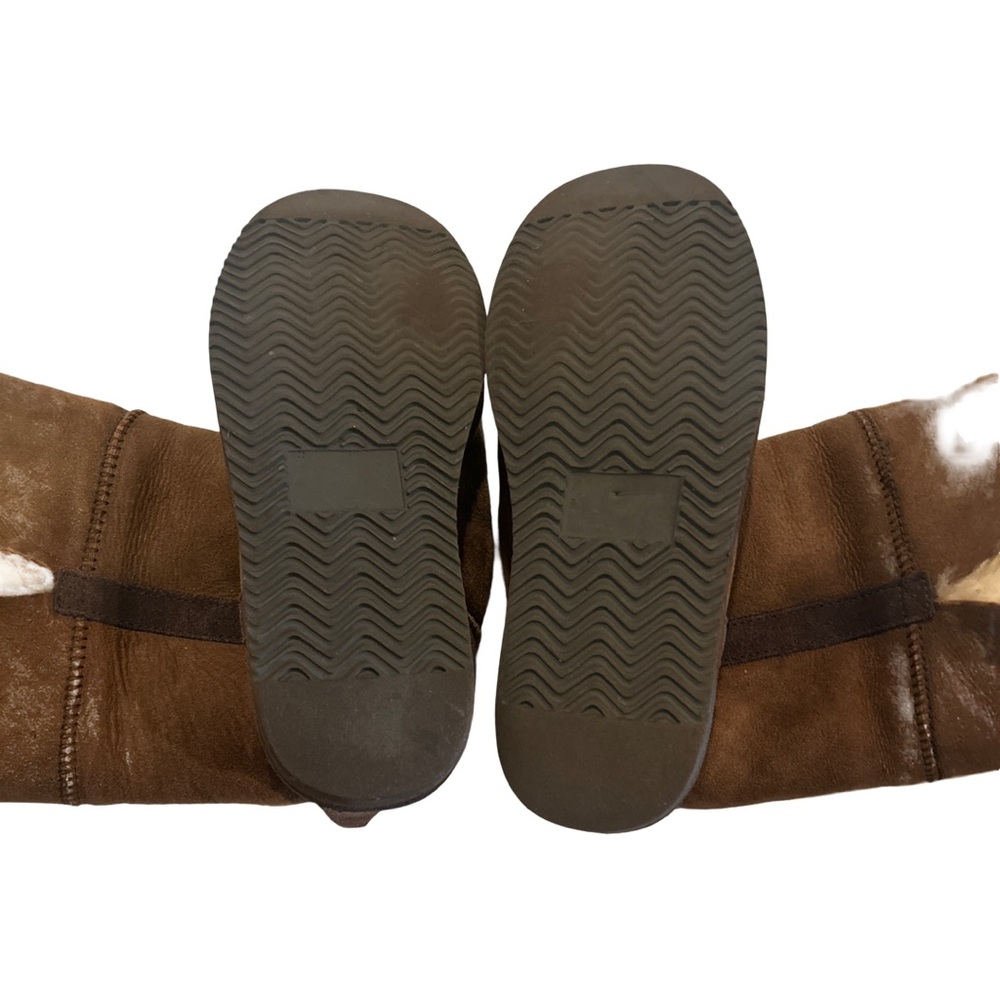 Brown Shearling Boots - Picture 4 of 11